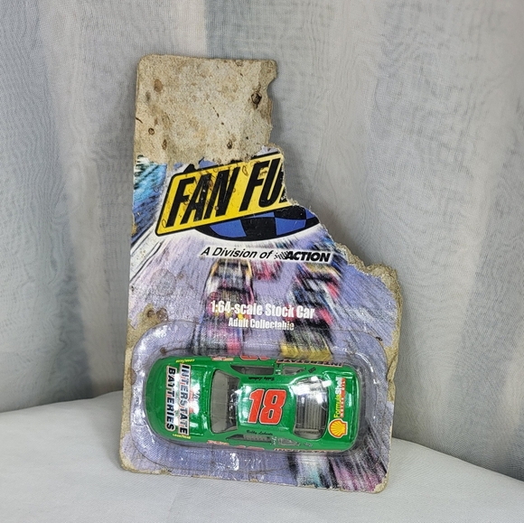 1998 Action Fan Fueler #18 1:64th - Picture 6 of 6